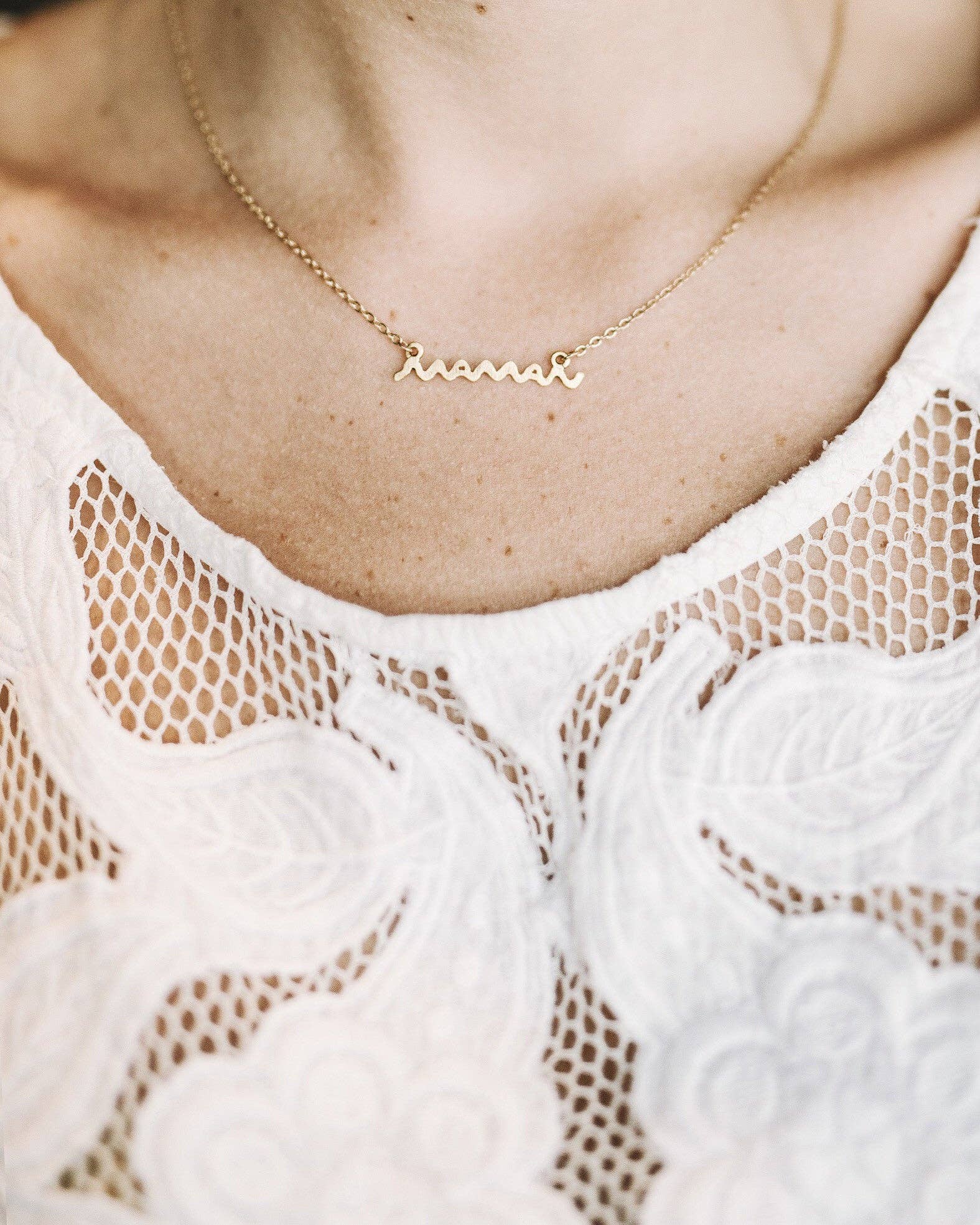 Ariana Ost - Wholesale Pendant/Charm Necklace - Maman x Ariana Ost Necklace – Motherhood Tribute Necklace1