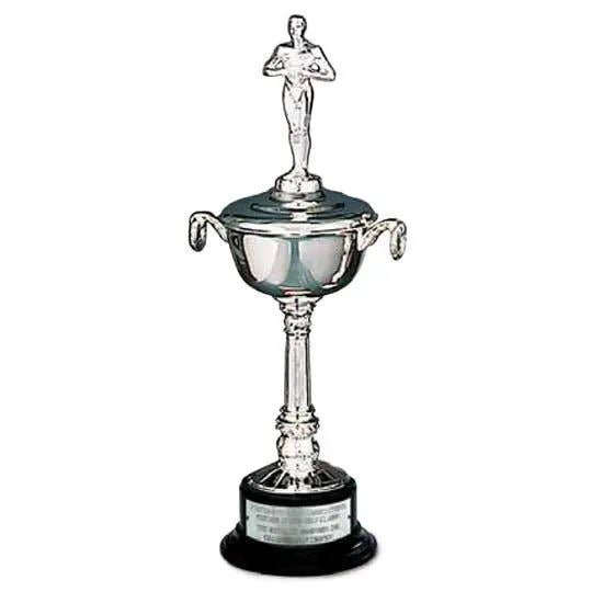 Coupe sur piédestal plaquée argent pour la vente par Crystal House