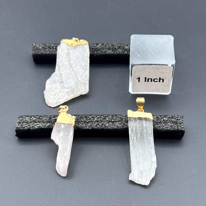 Crystal River Gems LLC - Wholesale Individual Charm/Pendant - Kunzite Raw Blade Gold Pendant