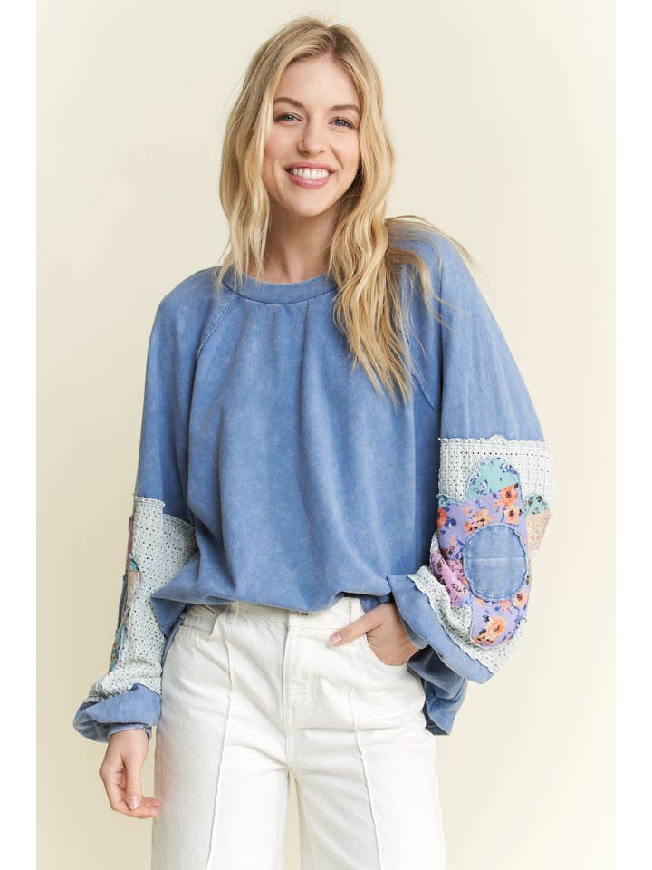 J.Her - Wholesale Sweatshirt - Women's - MineralWash Floral Patched sleeve Terry Sweatshirt HT6063.