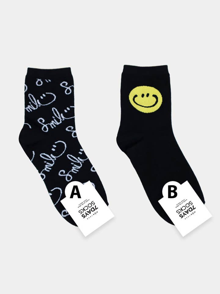 7DAYSSOCKS – Meias - Mulher por atacado – Crew Feminina Manuscrito Smile AB Meias inigualáveis0