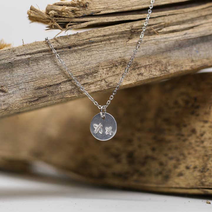 Collier abeille pour la vente par LL Always