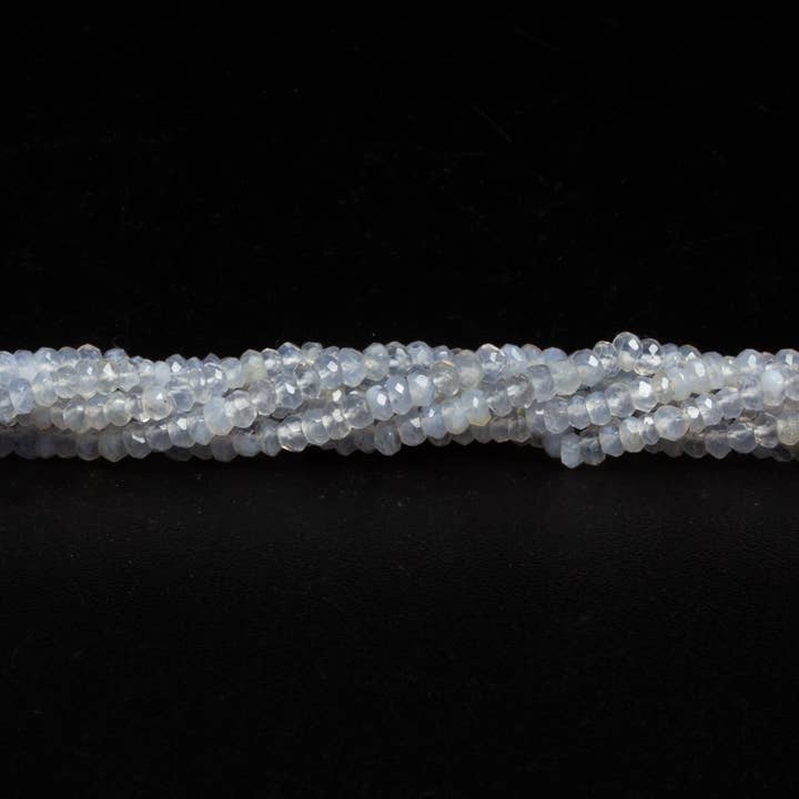 Rondelle sfaccettate di calcedonio turco da 3 mm, 14 pollici, 115 perline per la vendita all'ingrosso da parte di The Bead Traders