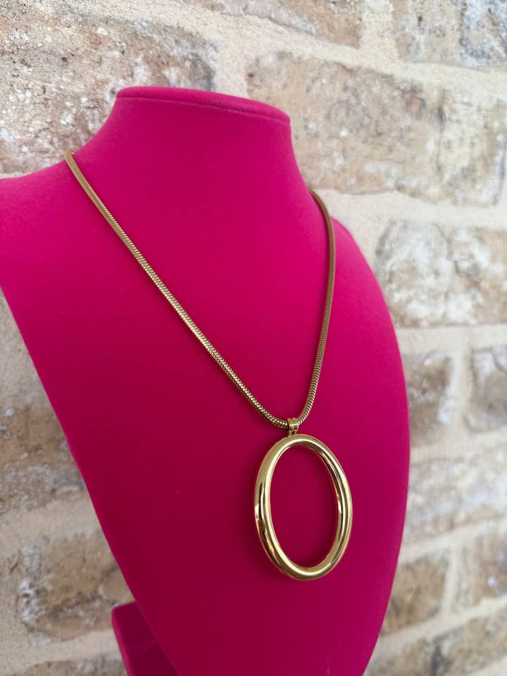 OVAL GOLD NECKLACE for wholesale by Triple Play Jewelry