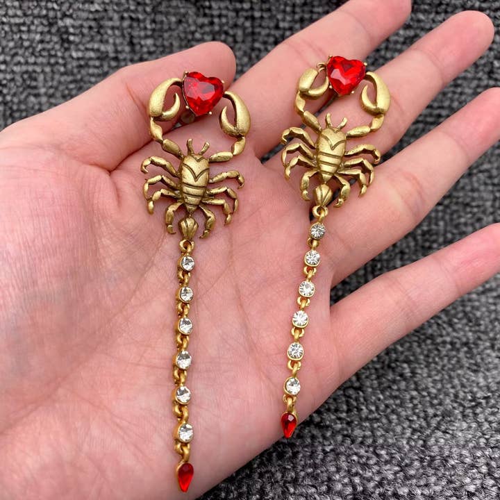 Mio Queena - Vente Boucles d'oreilles pendantes - Boucles d'oreilles vintage en strass scorpion