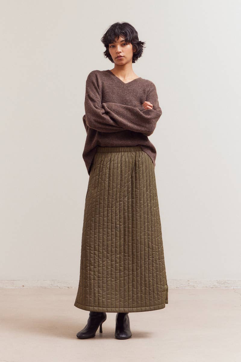 Grade & Gather - Vendita all'ingrosso Gonna - Donna - 50704 - GONNA TRAPUNTATA DI MEDIA LUNGHEZZA0