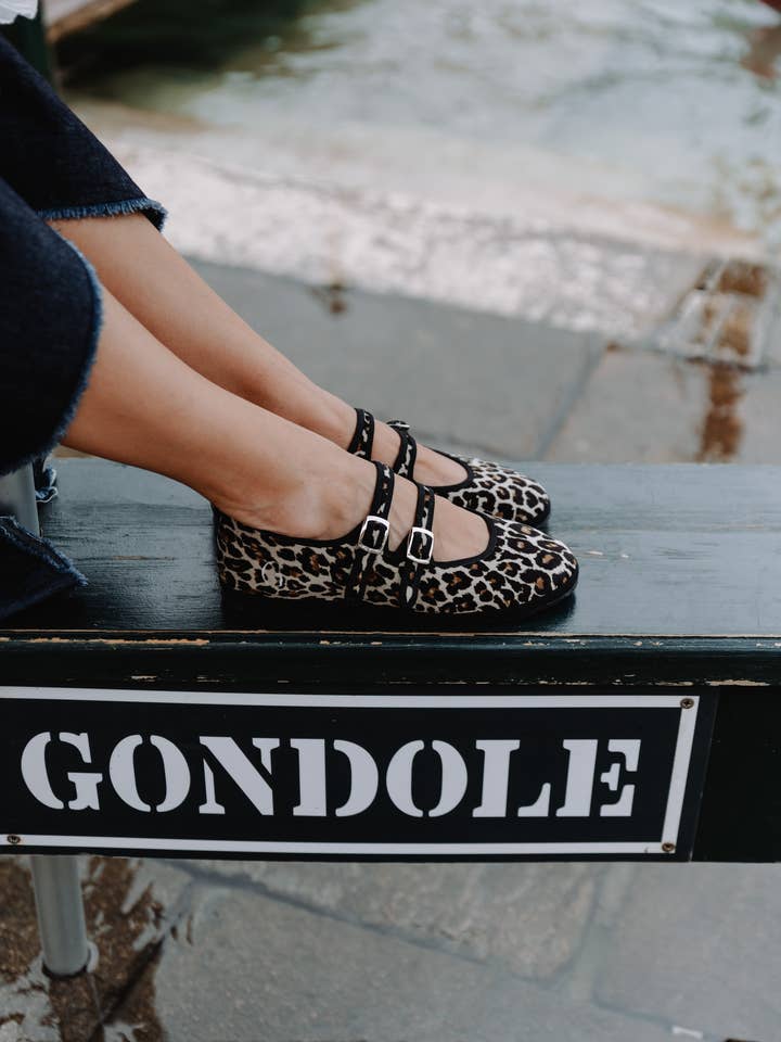 Gondolina Shoes - Wholesale Flats - Women's - Leopard print Mary Jane5