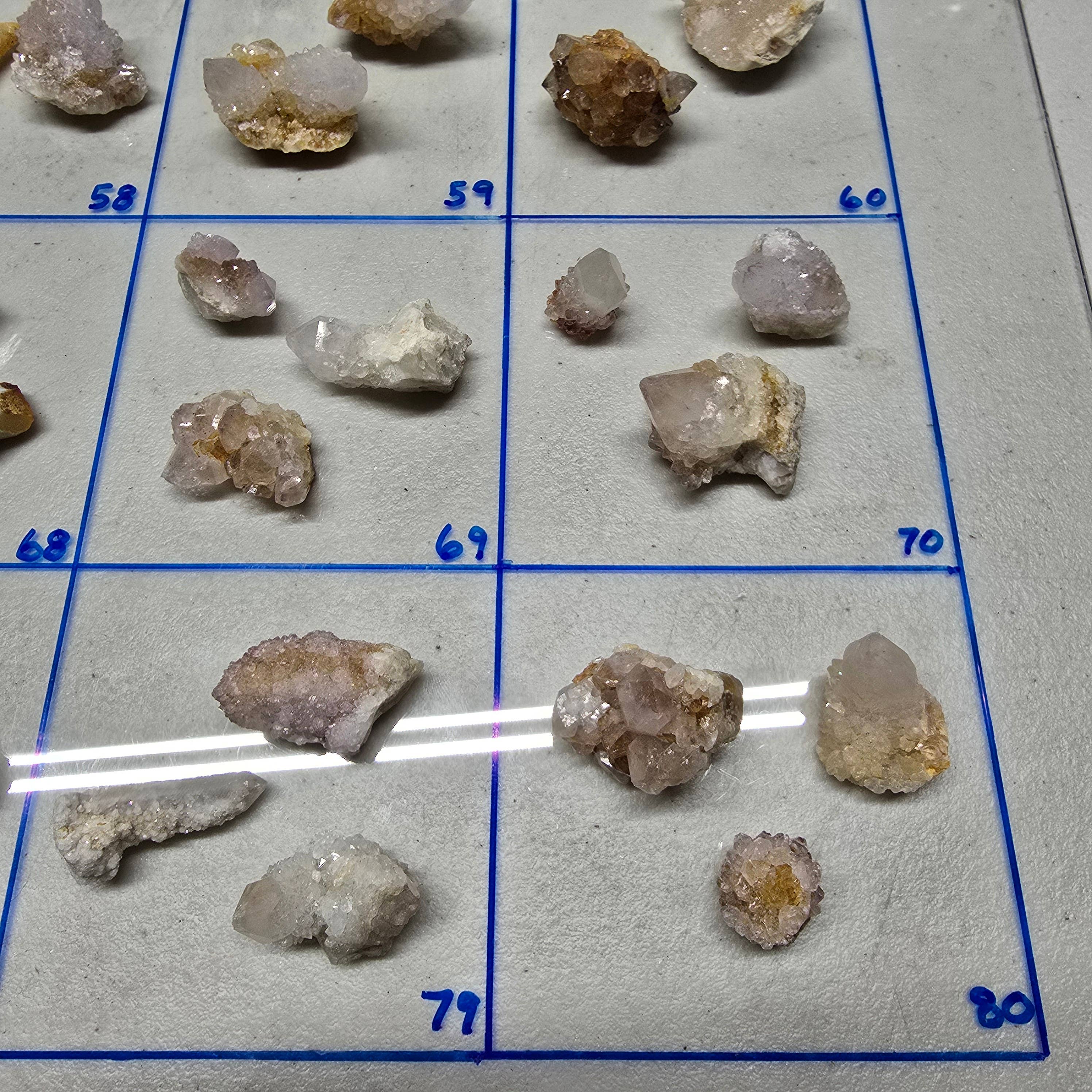 Fantasia Mining - Vendita all'ingrosso Pietra/cristallo spirituale - Quarzo Spirituale / Quarzo delle Fate / Quarzo Sudafricano (Blu-2)19