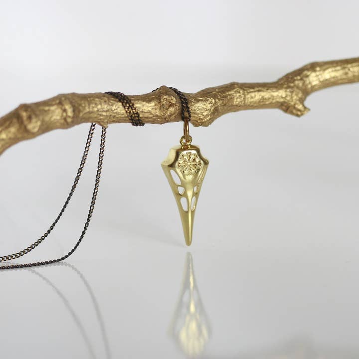 Messing fugleskalle halskæde med Helm of Awe-symbol for engroshandel hos Kaiko Studio