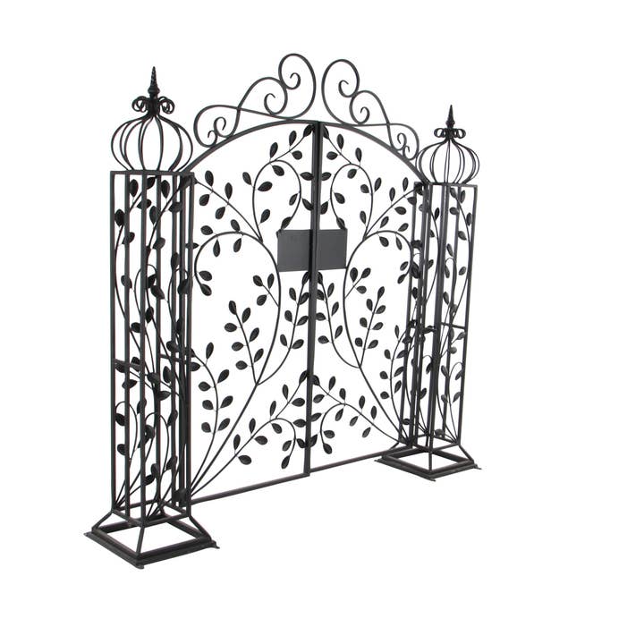 Import Corner - Wholesale Outdoor Ornament/Decor - A-29085: METAL GARDEN GATE 70"W, 65"H2