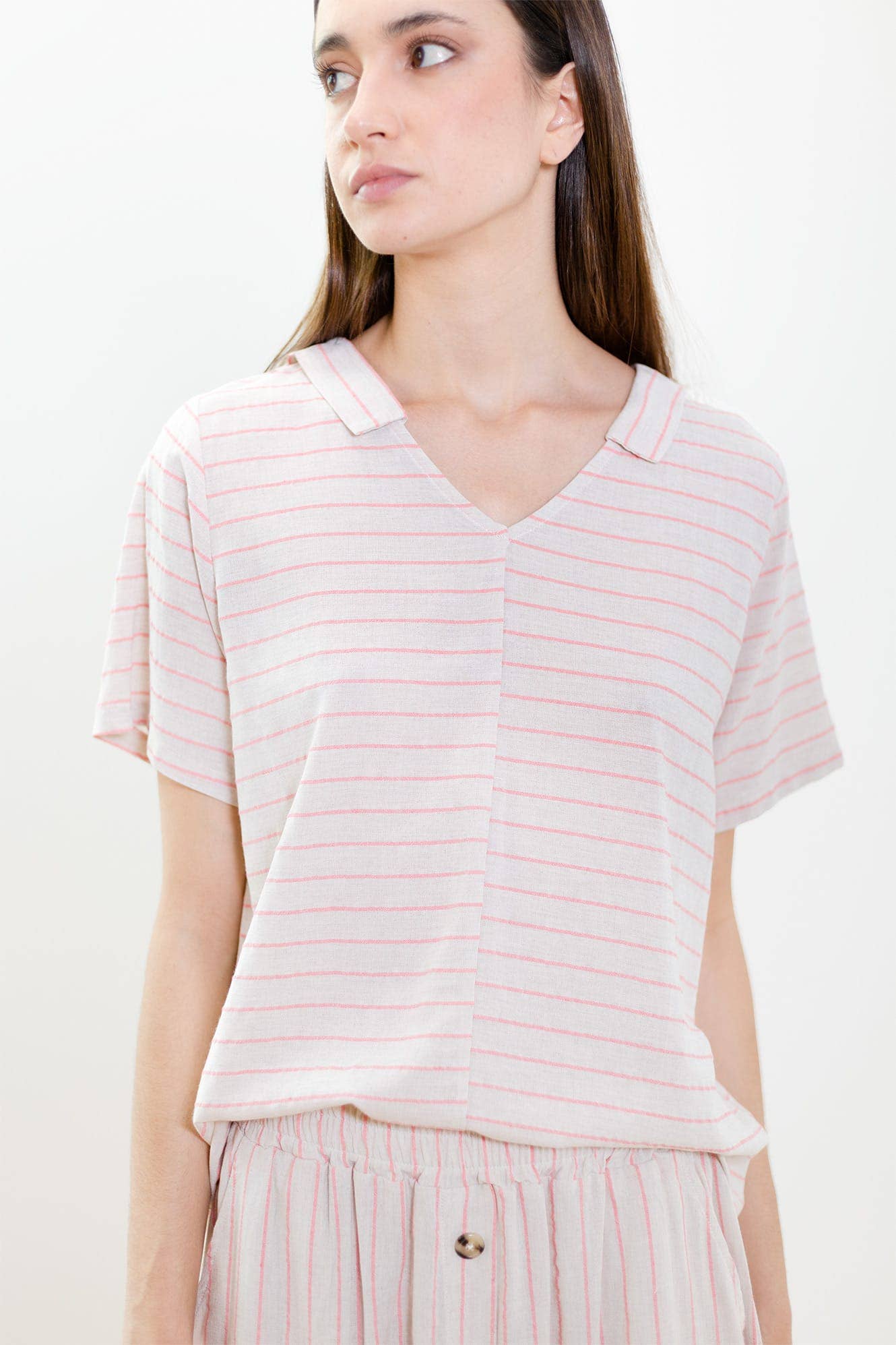 PAN Producto Básico - Wholesale Coat - Women's - Raw blouse with pink stripes6