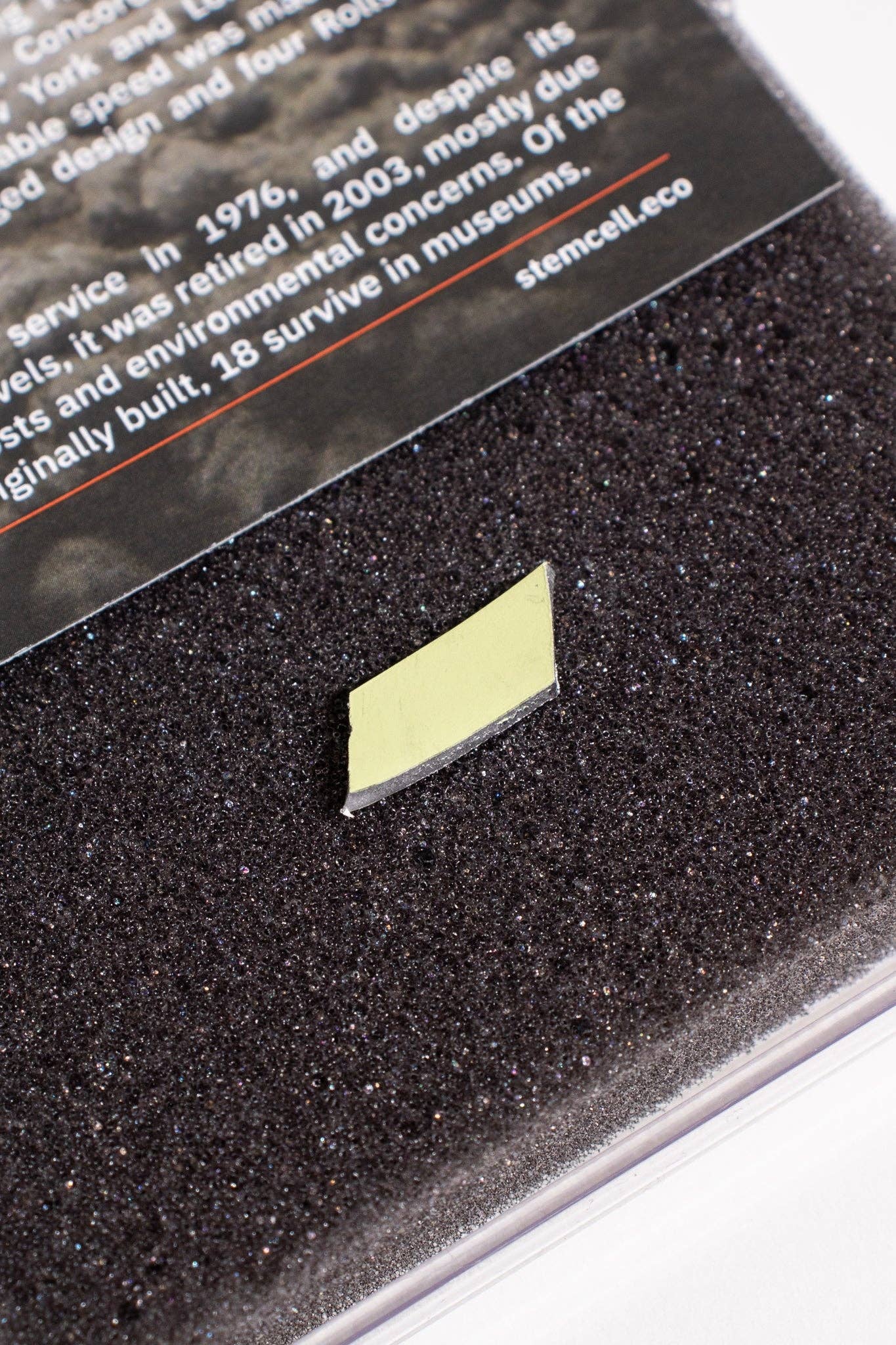 Stemcell Science Shop – wholesale Dekorativt bordsobjekt – Concorde-flygplansfragment2