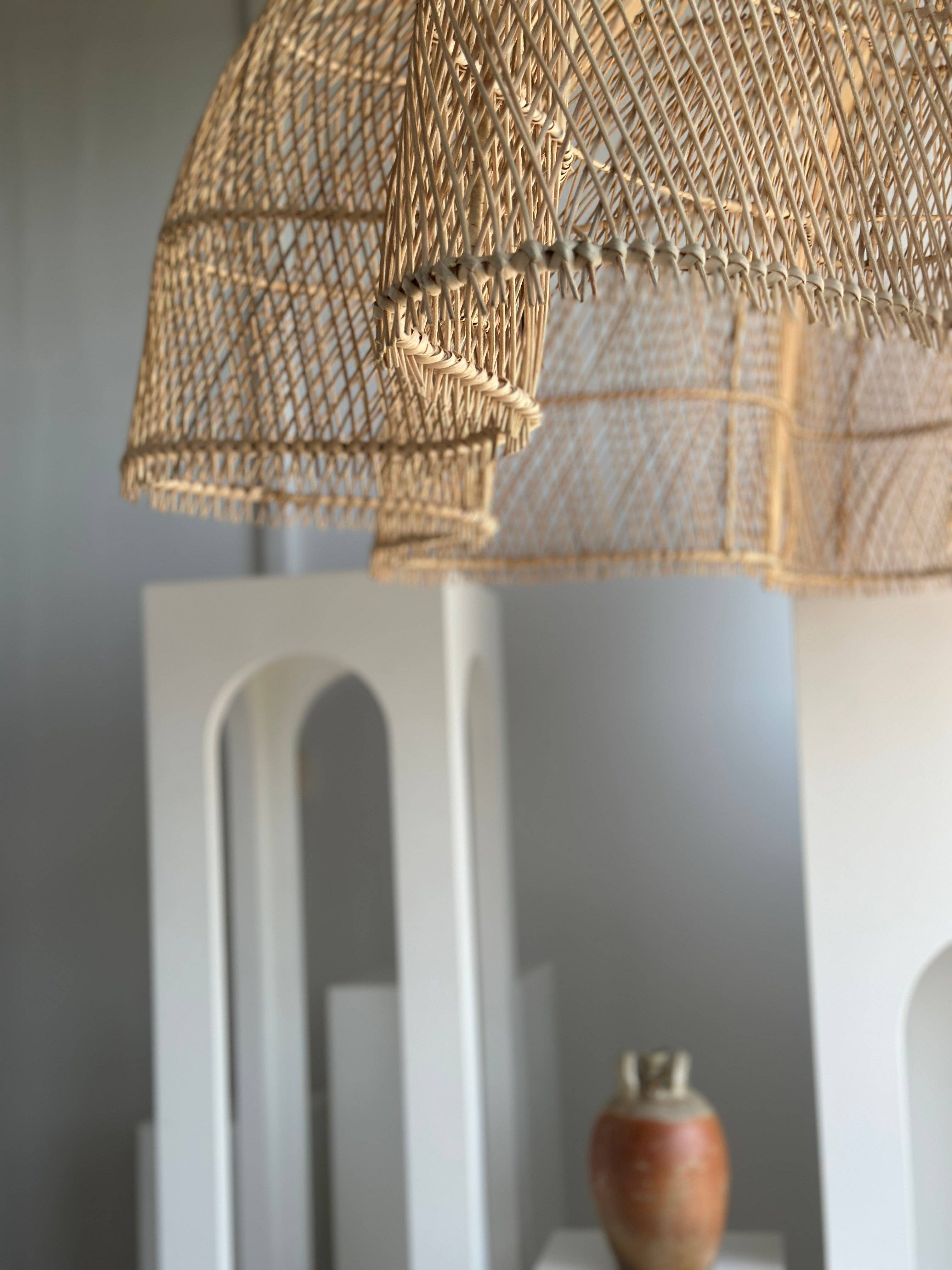 Office Objets - Wholesale Chandelier/Hanging Light - Immense rattan suspension in the shape of a flower, tulip, corolla H:1m; D:1m50132