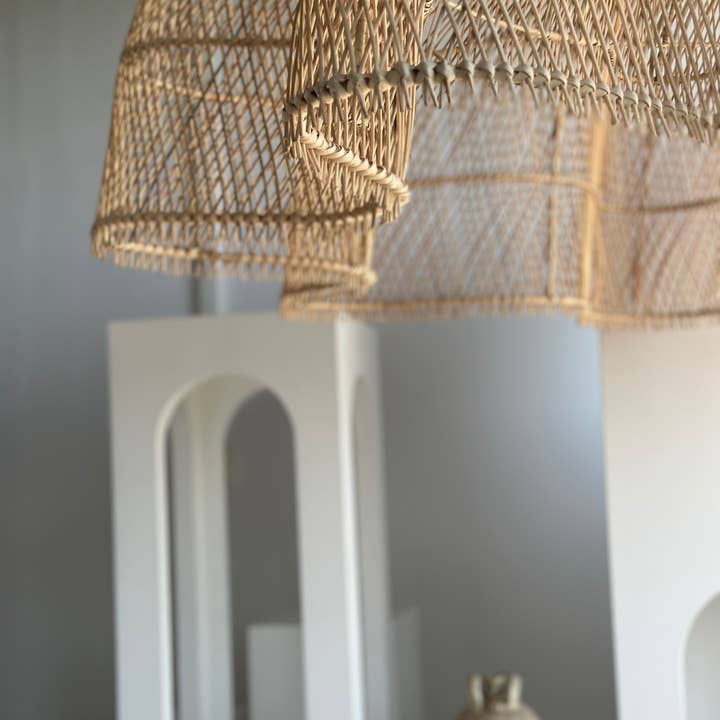 Office Objets - Wholesale Chandelier/Hanging Light - Immense rattan suspension in the shape of a flower, tulip, corolla H:1m; D:1m50132