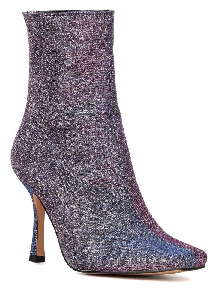 968-4545 for wholesale by Victoria Fashion