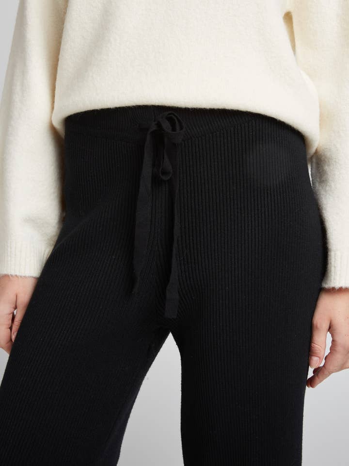 Andy & Lucy - Wholesale Pants - Women's - BARNEY - Knitted pants1