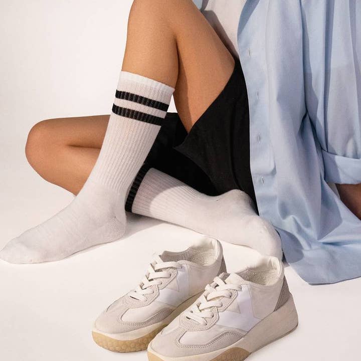 White White The Diva - Italian Lifestyle Sneakers with light platform for wholesale on Faire7