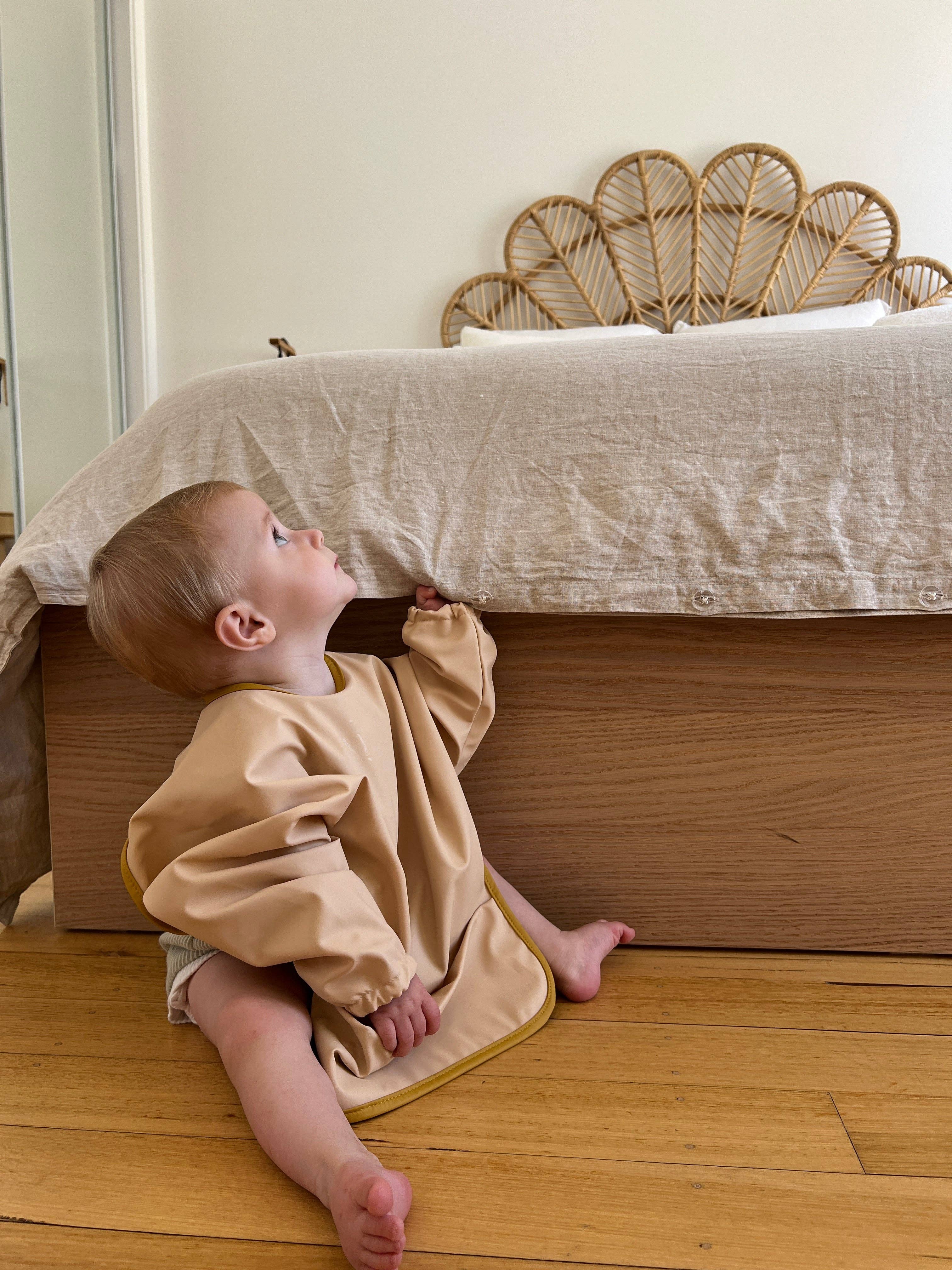 Tilda & Moo - Wholesale Bib - Baby - Vanilla Honey | Smock Bib6