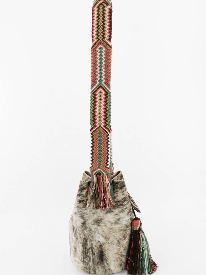 APÜNÜ BUCKET BAG LARGE FURRY / TAUP&WH - DARK BEIGE #100002 for wholesale by Joaquina Cayetana