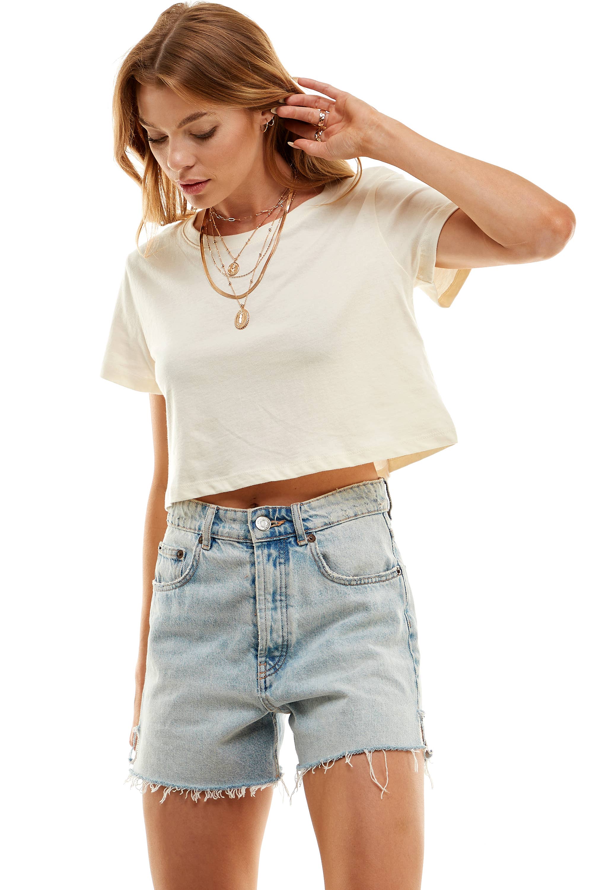 LOVING PEOPLE - Wholesale T-Shirt - Women's - Premium cotton boxy crop tops17