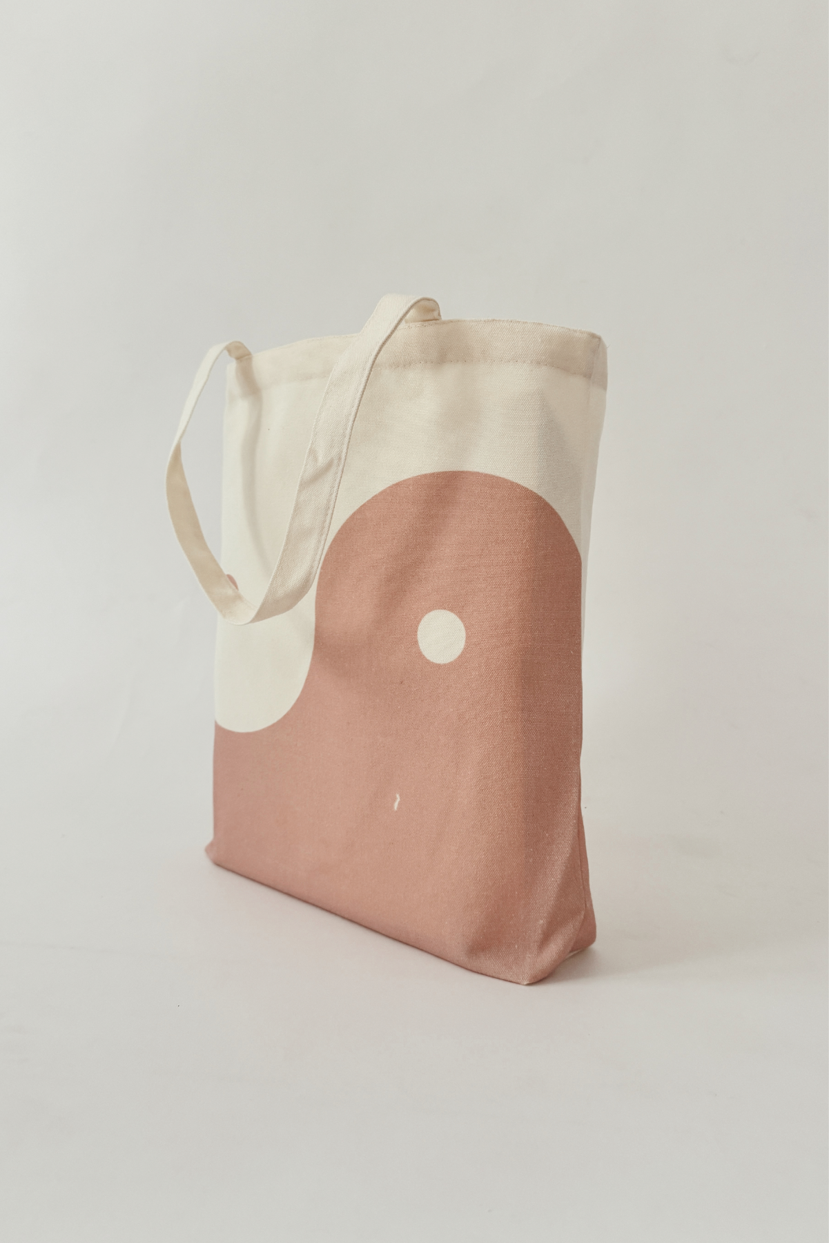 COUTONIC - Wholesale Tote Bag - Women's - Organic Cotton Seashell Pink Yin Yang Tote 2.01