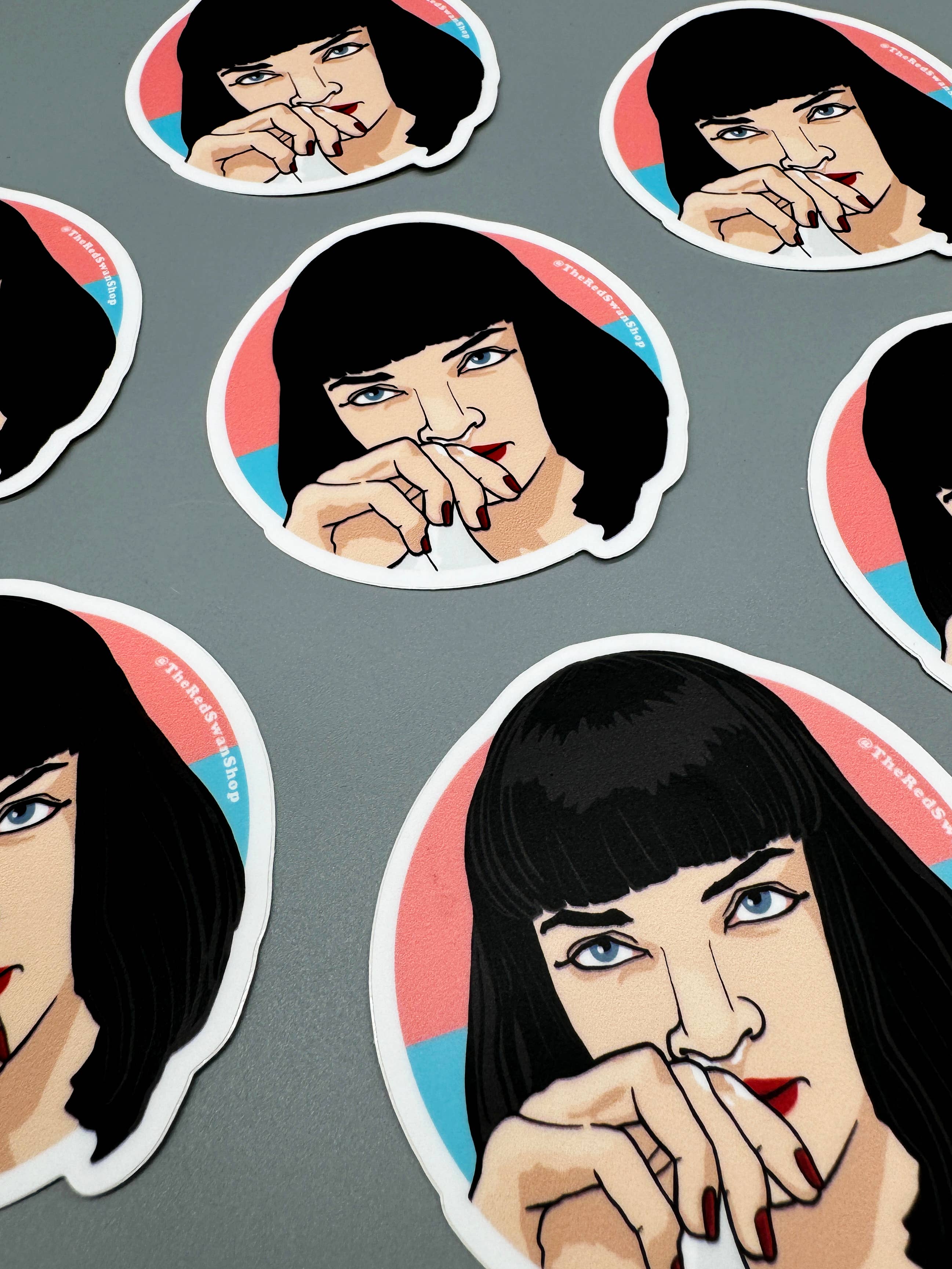 The Red Swan Shop – Adesivo por atacado – Decalque Vinil - Pulp Fiction - Mia Wallace2