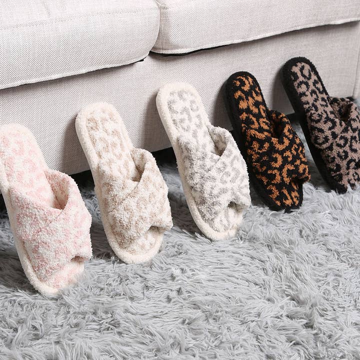 Fashion City - Wholesale Slippers - Women's - Luxury Soft Crossover Leopard Pattern Slipper11