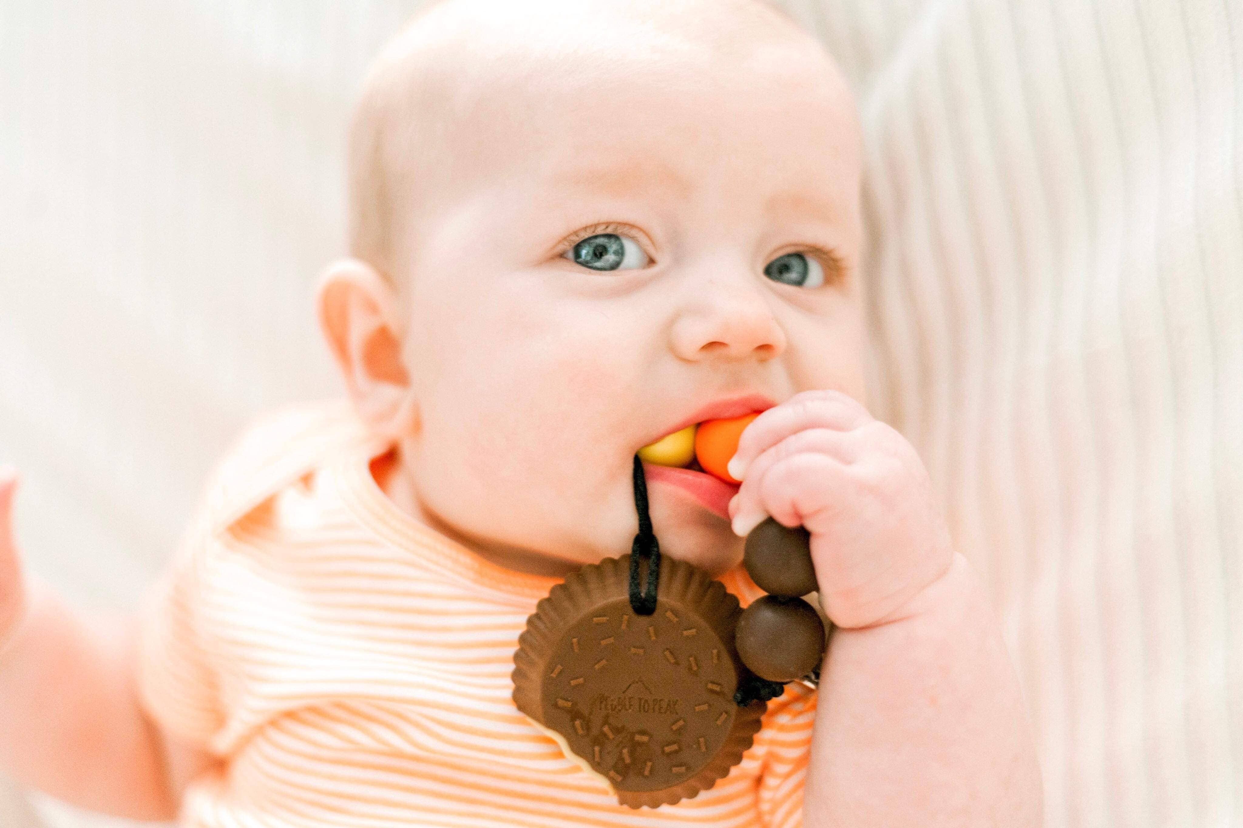 Pebble To Peak – wholesale Teether (not clip-on) – Baby – Peanut Butter Cup Treat Teether7