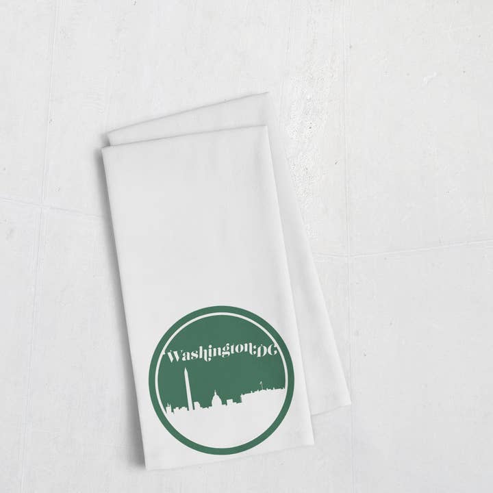 Washington DC Retro-Skyline-Handtuch | Verschiedene Farben für den Großhandel von Paperfinch Design