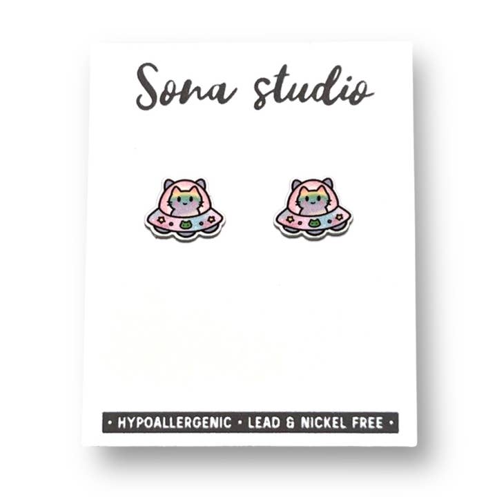 UFO Kitty Oorbellen voor wholesale door Sona Studio
