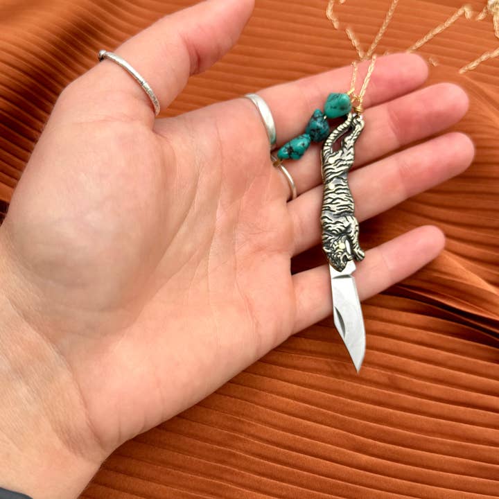 Fluff Hardware - Wholesale Pendant/Charm Necklace - Handmade Untamed Necklace
