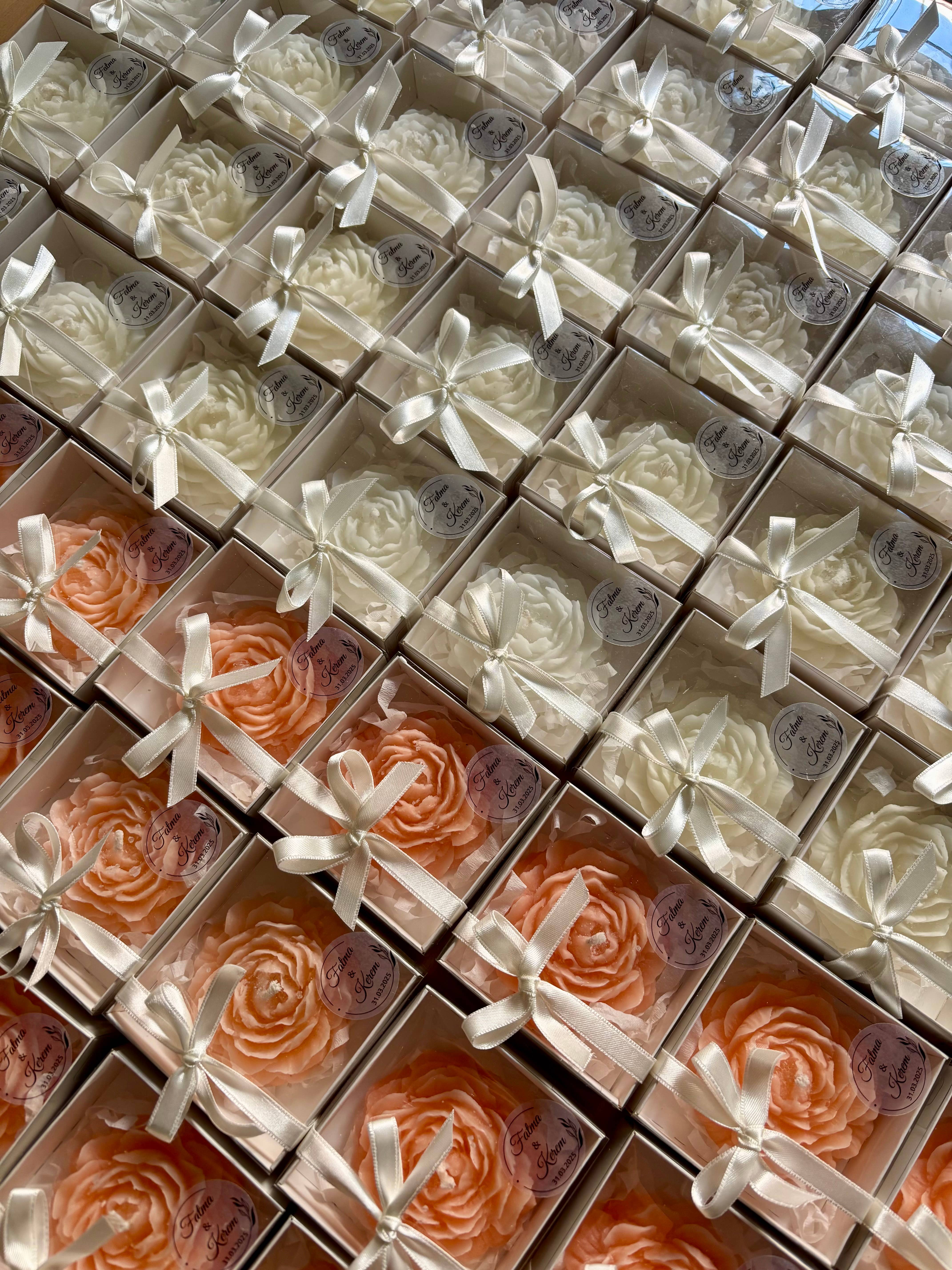 youngpee - Vente Bougies originales - Bougie pivoine, bougies fleurs, bougie rose, bougie de Noël5