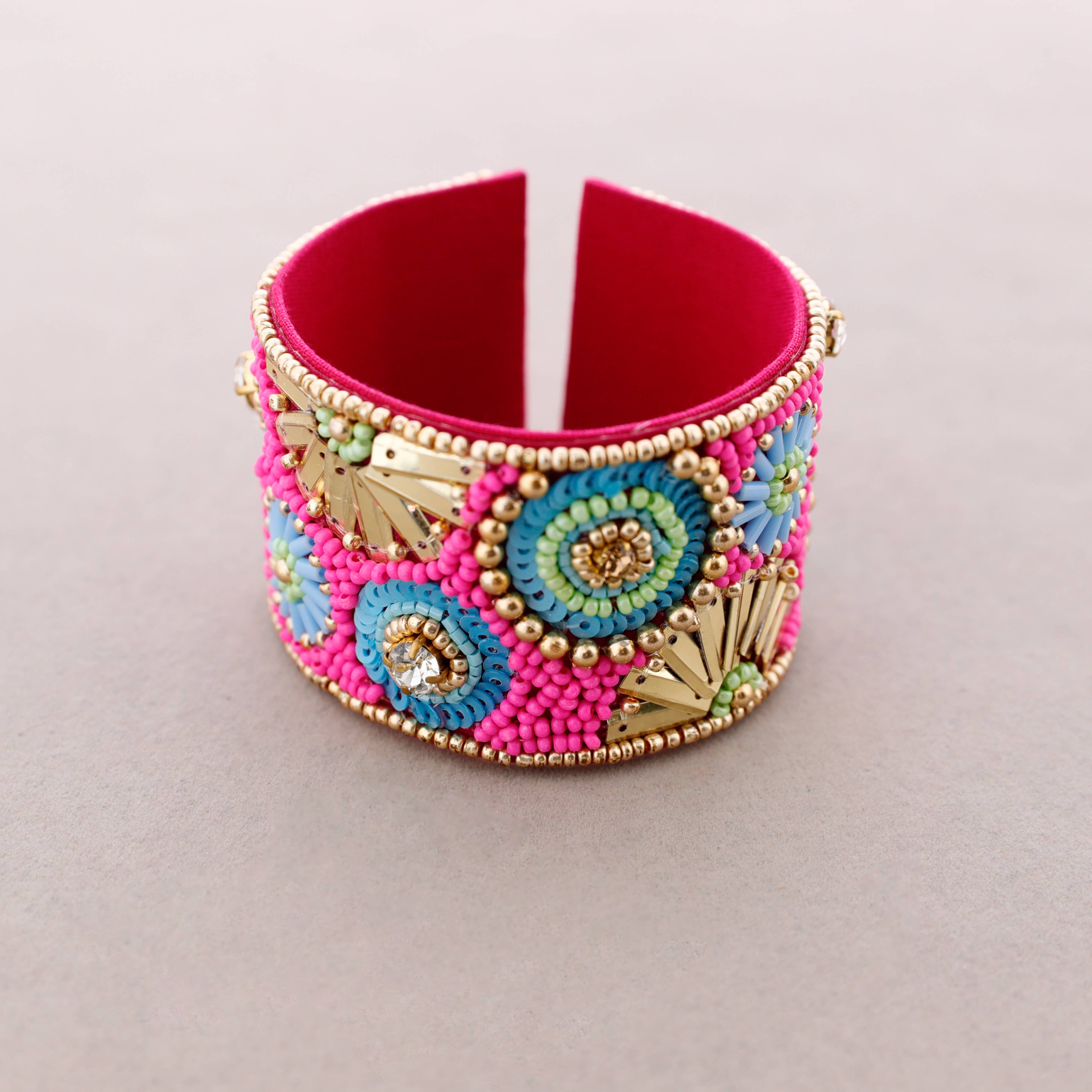 Sonata - Venta al por mayor Bisutería - Pulsera Etnica Ajustable Abalorios2