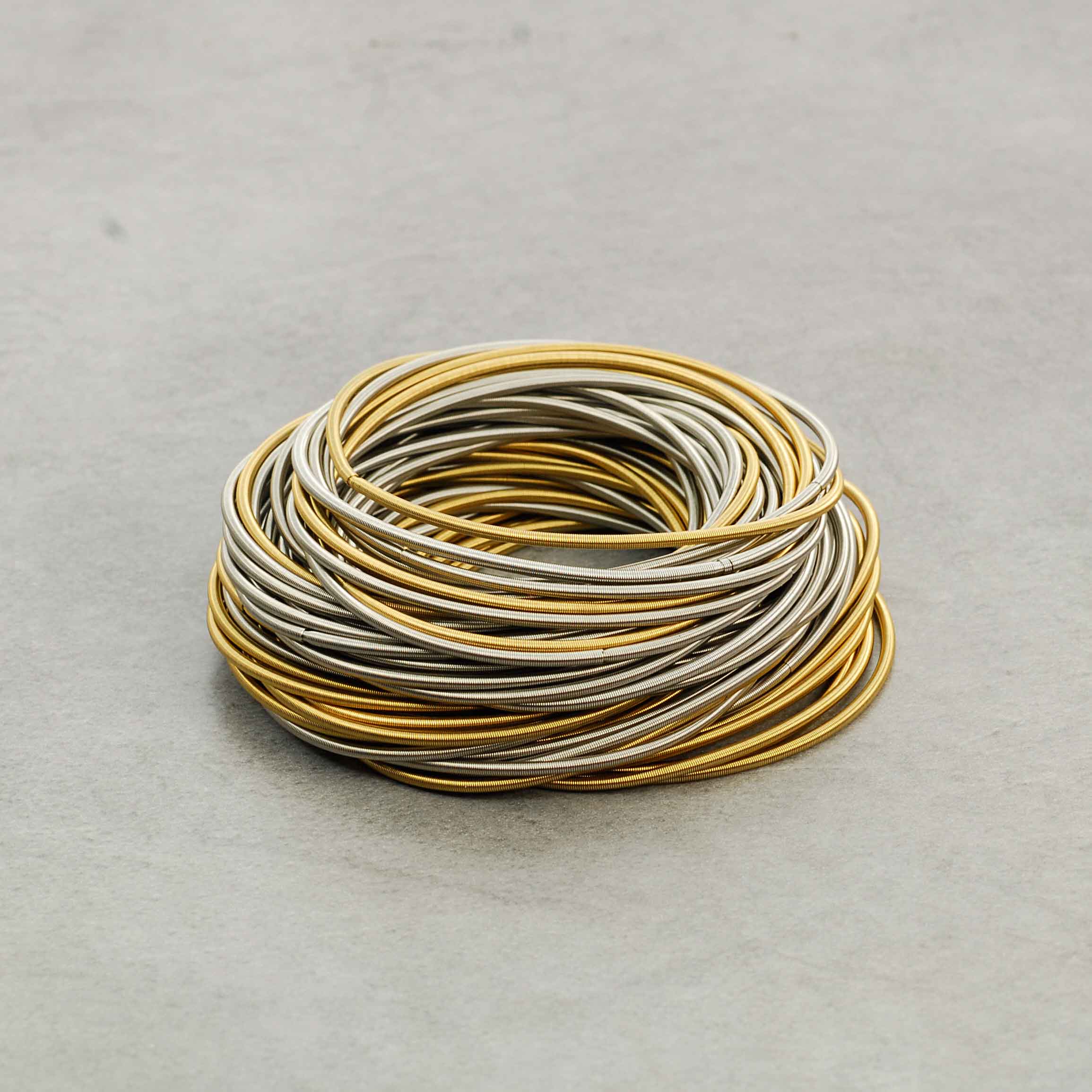 Merveilles du Monde - Wholesale Jewelry Set - Stainless steel spring bracelet set