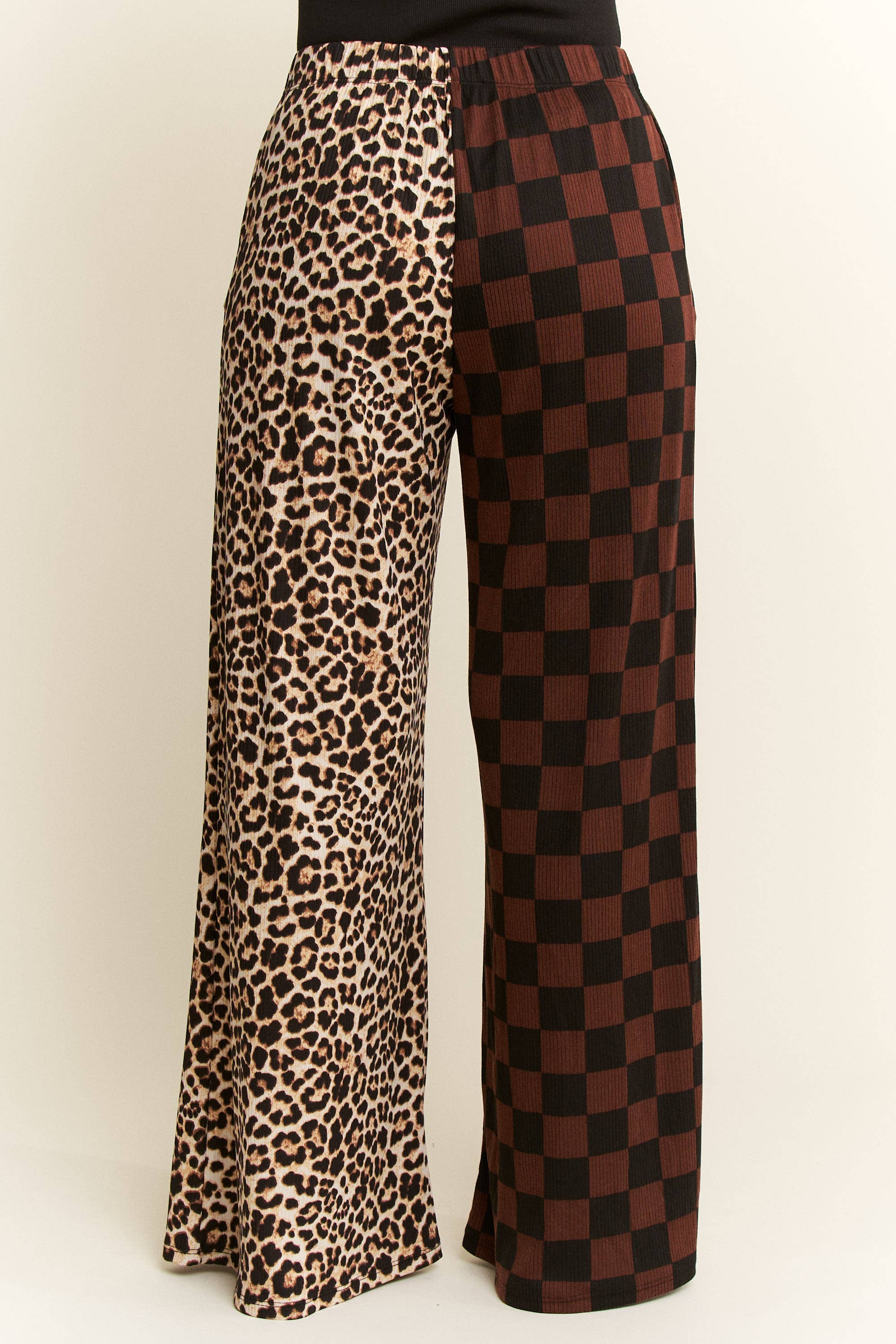 MOCHA SPLIT DECISION LEOPARD-CHECKERED PANTS for wholesale on Faire3
