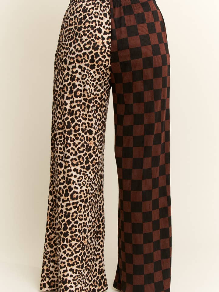 MOCHA SPLIT DECISION LEOPARD-CHECKERED PANTS for wholesale on Faire3