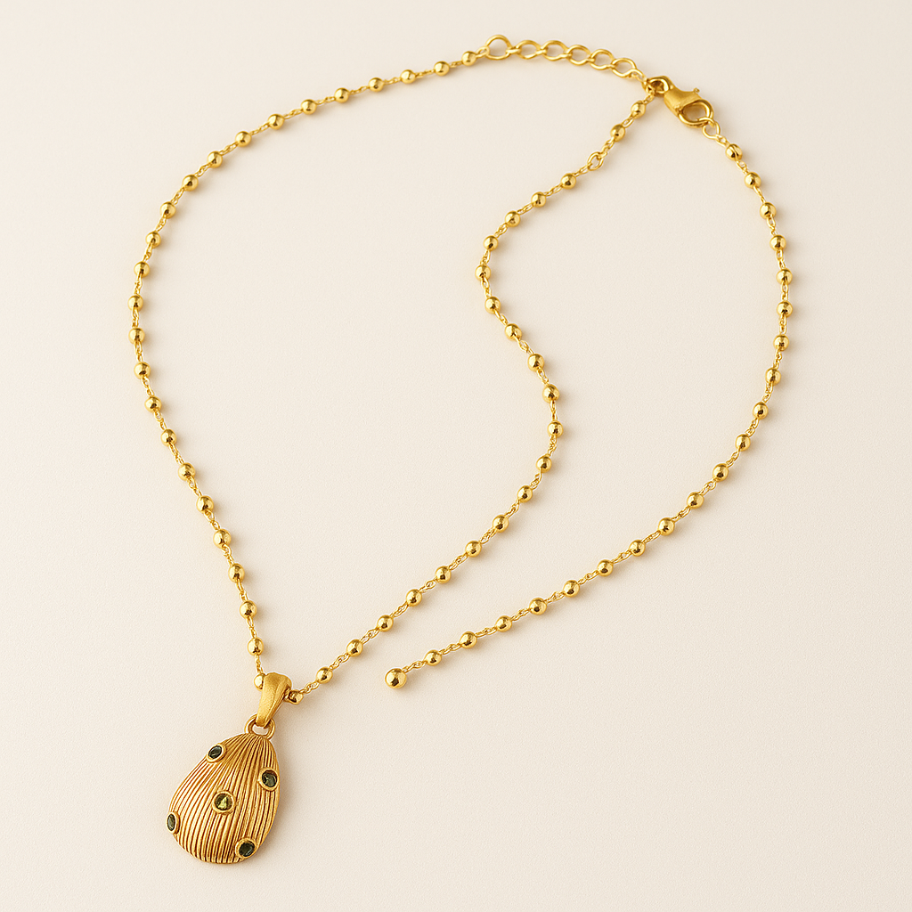 Isabel Lamadrid - Wholesale Pendant/Charm Necklace - SCARAB Necklace Peridots1