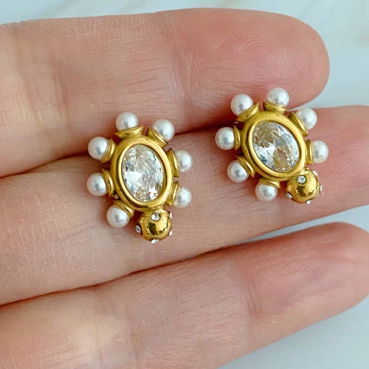 Ellison+Young - Wholesale Stud/Post Earrings - Glam On The Yacht Stud Earrings