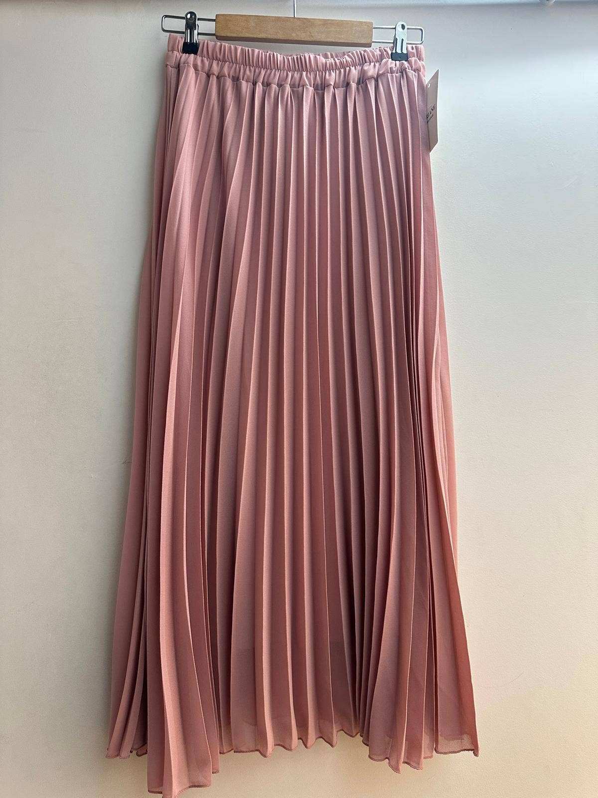 LORIANE – wholesale Skirt – Women’s – 22017U Long pleated solid skirt9