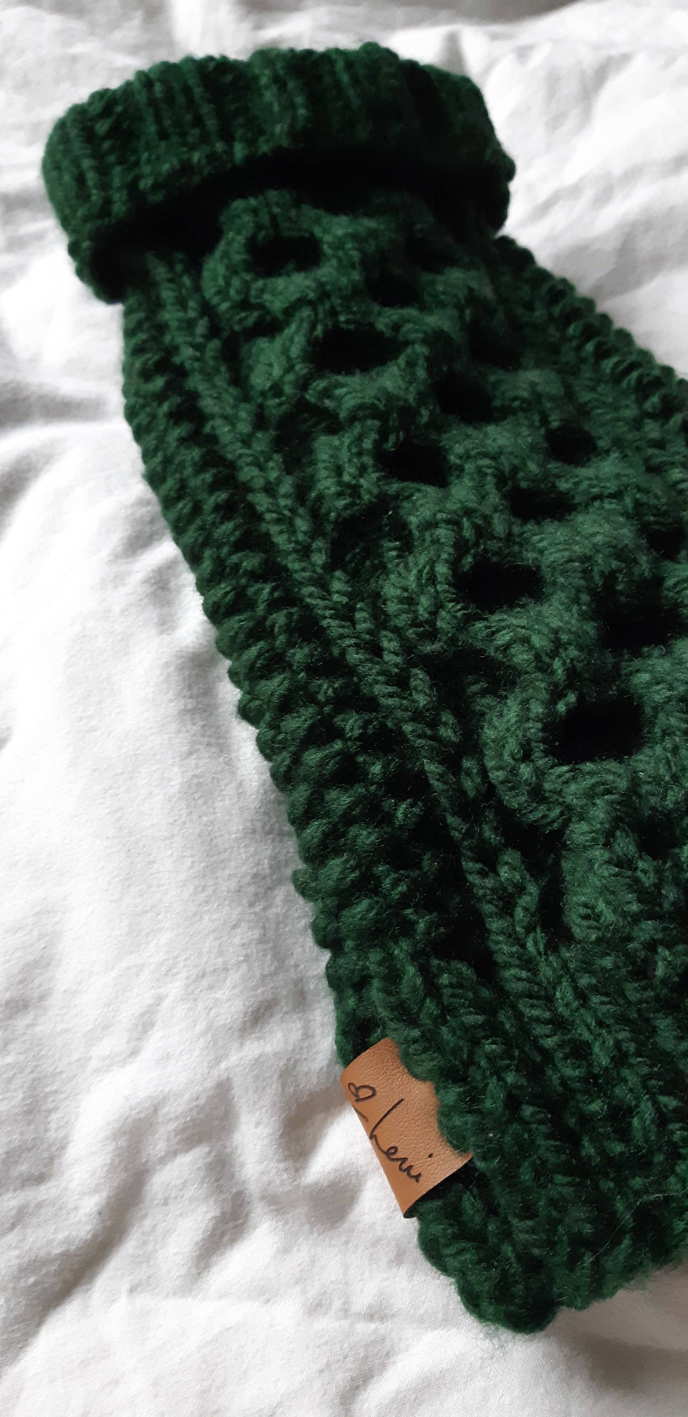 Leni Knits Limited - Wholesale Pet Sweater - Dog - The Original Honeycomb Cable Knit Dog Sweater13