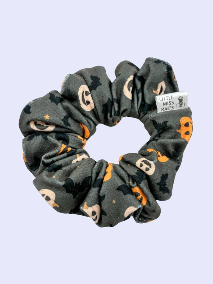 Græskar og flagermus//Scrunchie for engroshandel hos Little Miss Rae’s Bowtique