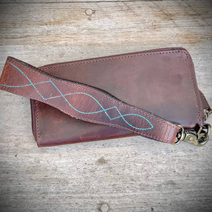 Southern Junkie Gypsy Boutique - Wholesale Wristlet - Leather Boot Stitch Zipper Wallet Wristlet Western Rodeo