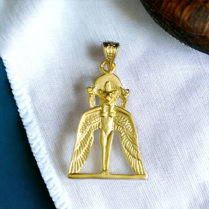 ALADDIN'S LAMP JEWELRY – wholesale Individual charm/pendant – Goddess Sekhmet The healer Gold Pendant12