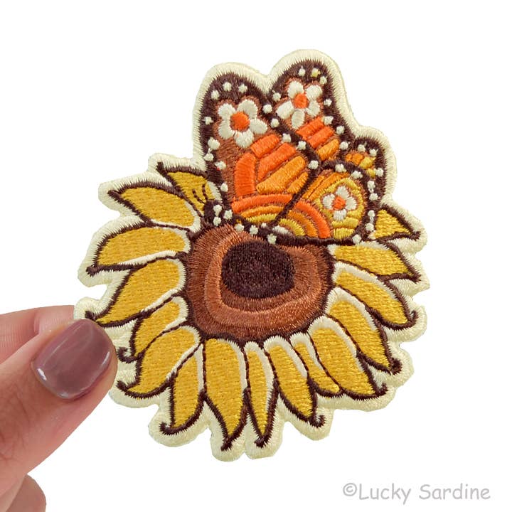 Lucky Sardine - Vendita all'ingrosso Toppe - Girasole e Farfalla Monarca, Toppa Retro Hippie Termoadesiva2