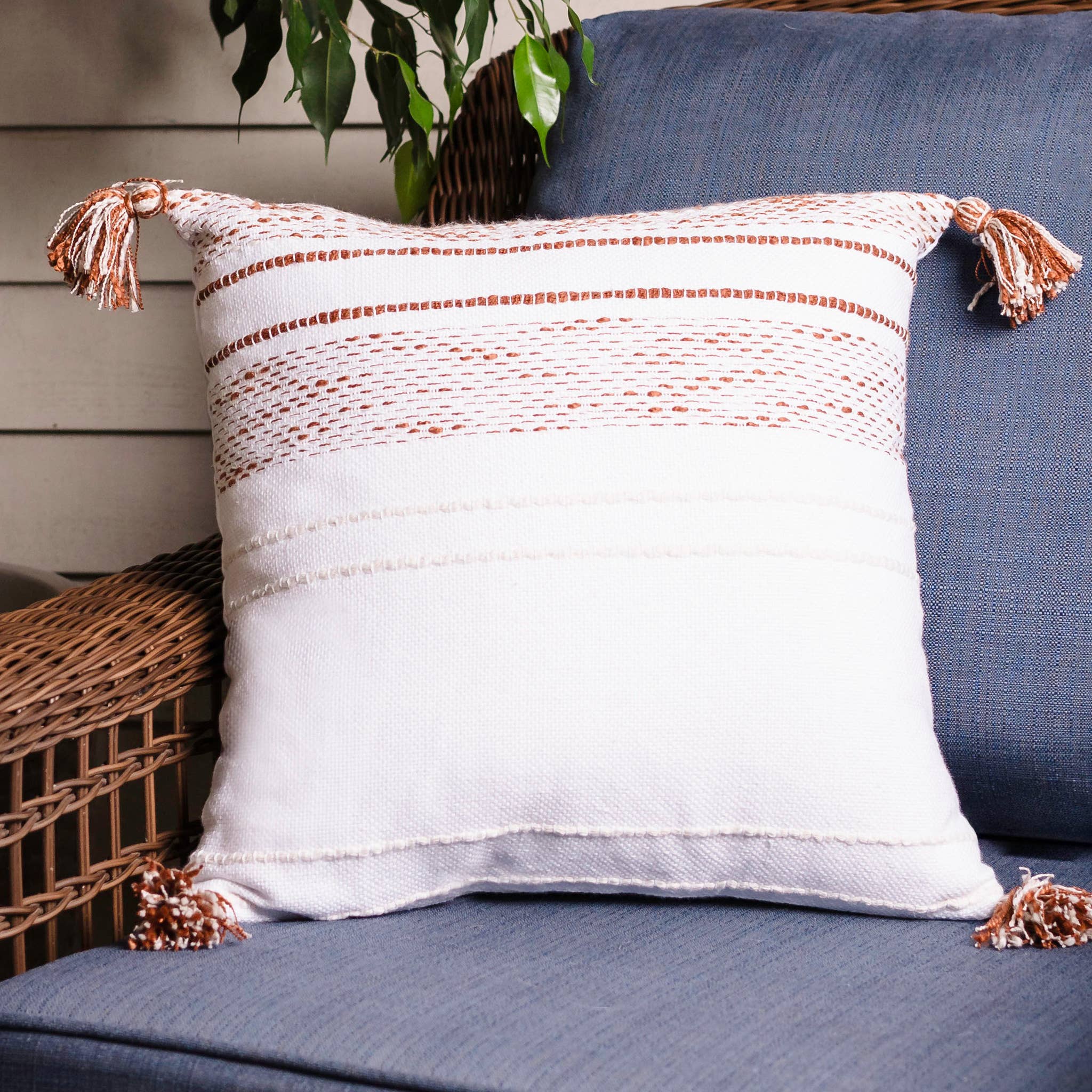 Elsie & Zoey - Wholesale Throw/Decorative Pillow - Tylanne 18X18" Handwoven Striped Indoor/Outdoor Throw Pillow6