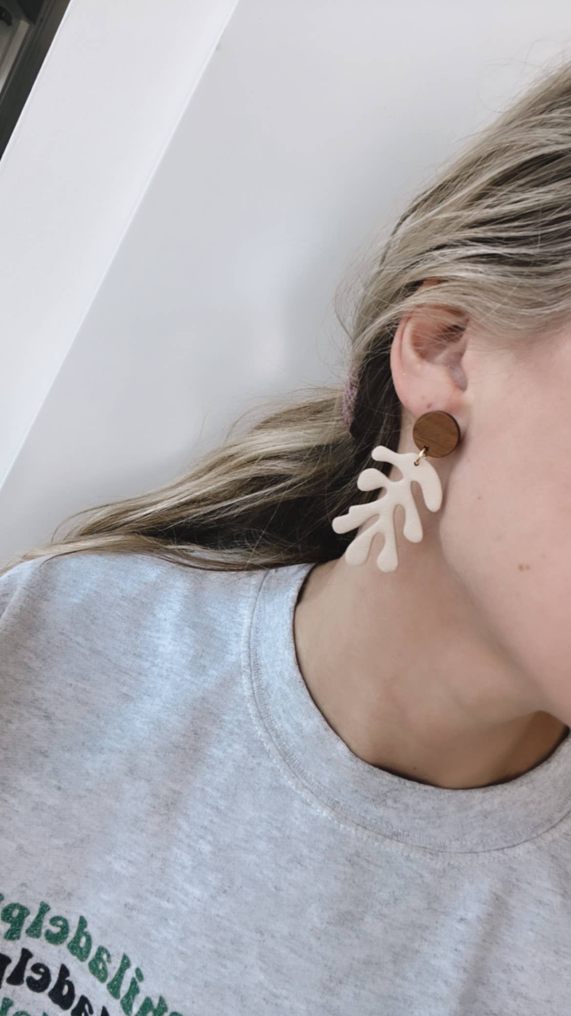 ElleseeWomen - Wholesale Dangle Earrings - Madeline dangles4