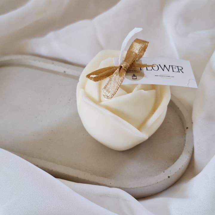 Decorative soy wax candle, ylang-ylang flower and jasmine for wholesale by Your Nice Things - Candles -