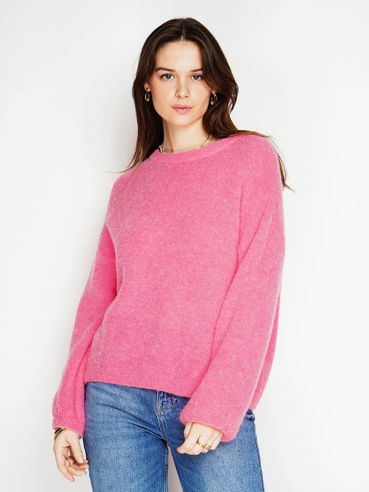 NOELINE - Wholesale Knit Sweater - Women's - Superfine alpaca and wool sweater 754823