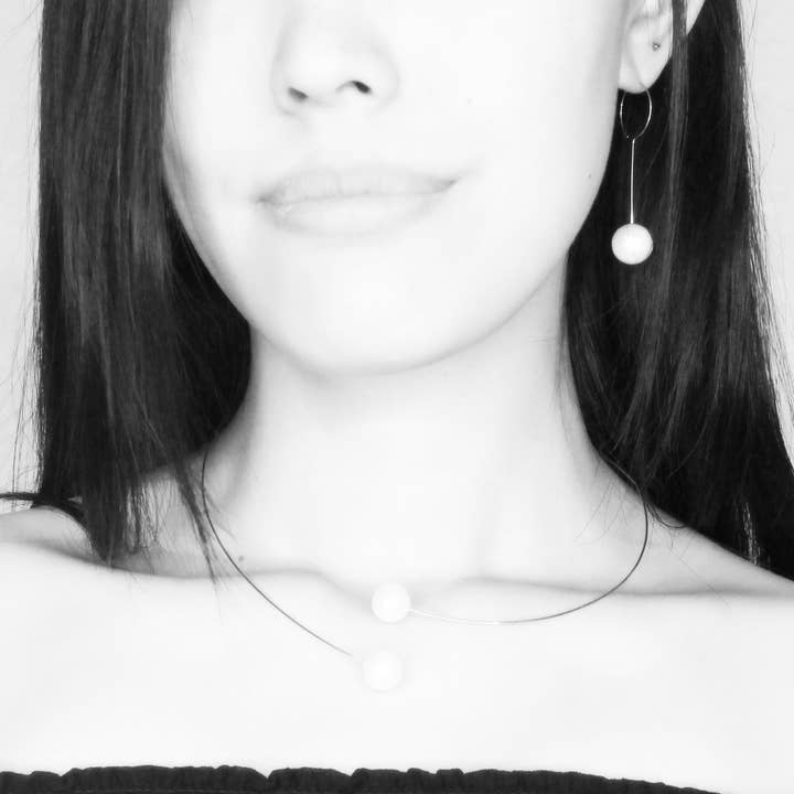 Asymmetric Neckwire with Kunzite for wholesale by Melissa McArthur - Jewellery Made in London