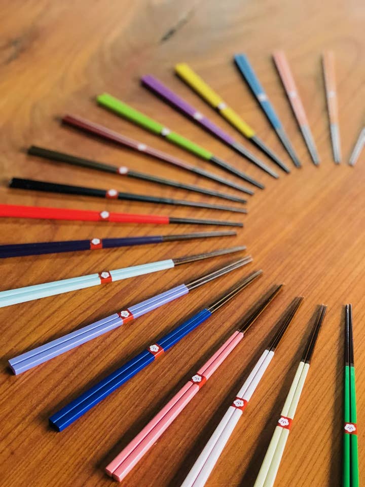 Kawai | Colored Chopsticks for wholesale by Velouté Home